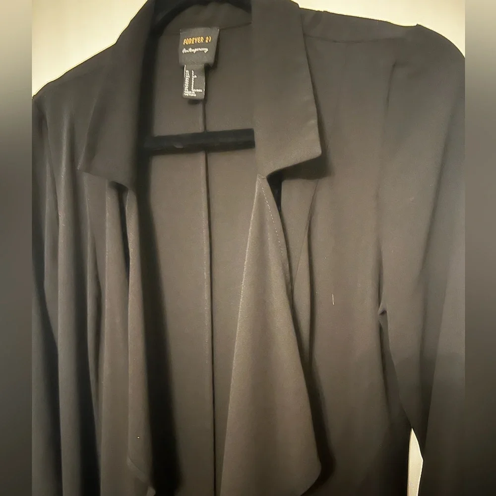 Duster - Picture 3 of 3